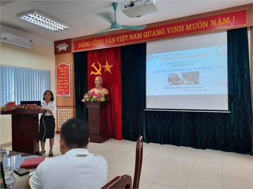 Trường mầm non Bình Minh triển khai tập huấn sơ cấp cứu y tế cho CBGVNV trong trường.